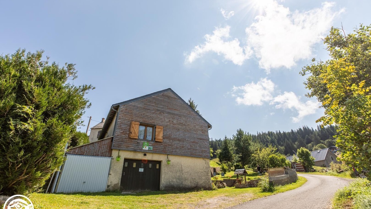 Photo of Outdoor in Saint-Alyre-es-Montagne