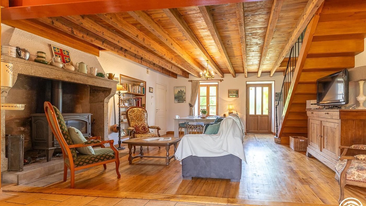 Photo of Livingroom in Echandelys