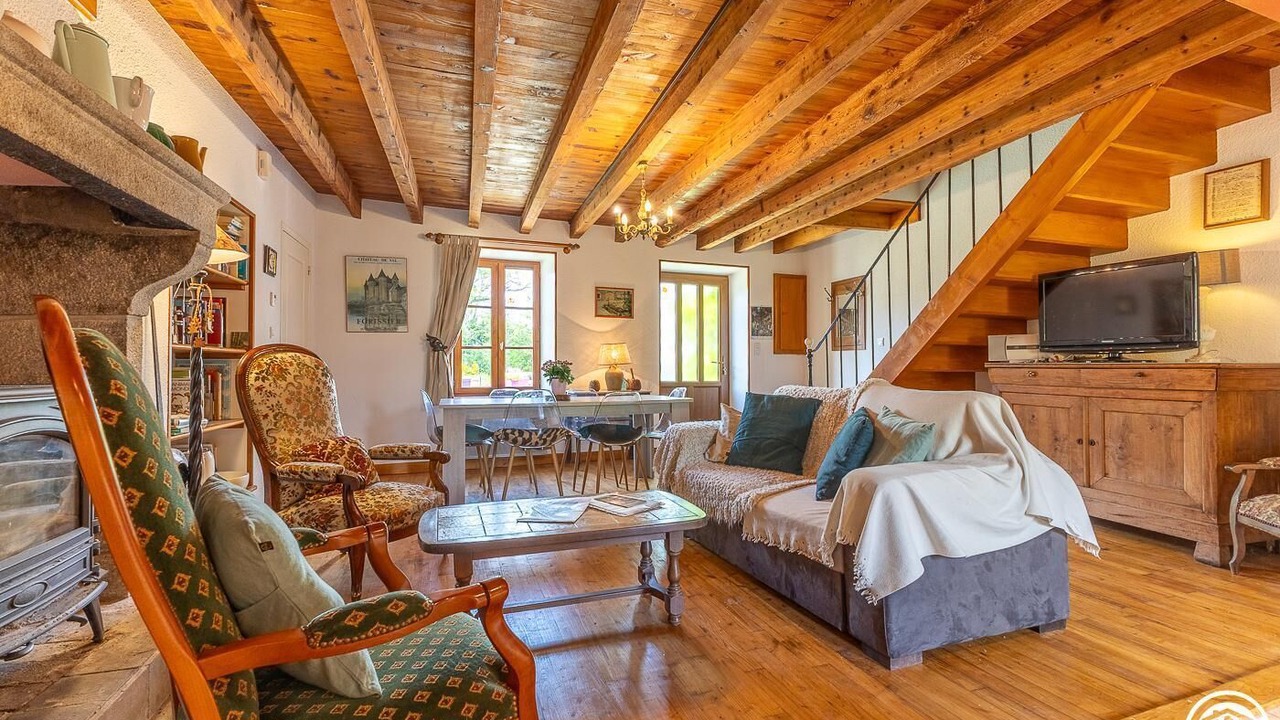 Photo of Livingroom in Echandelys