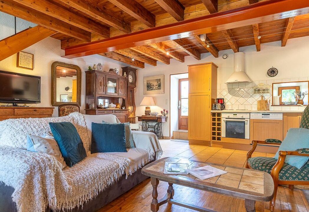 Photo of Livingroom in Echandelys