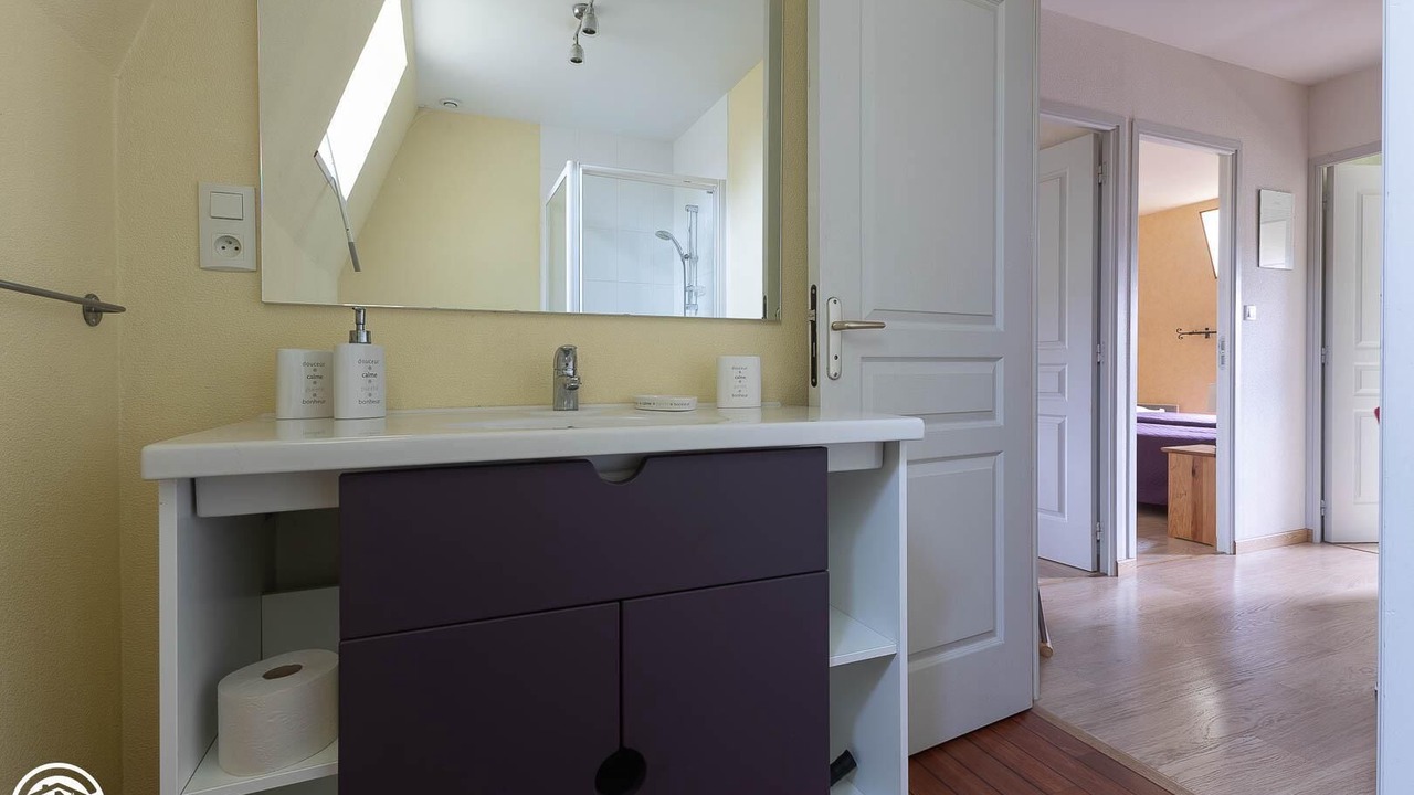 Photo of Bathroom in Plantades