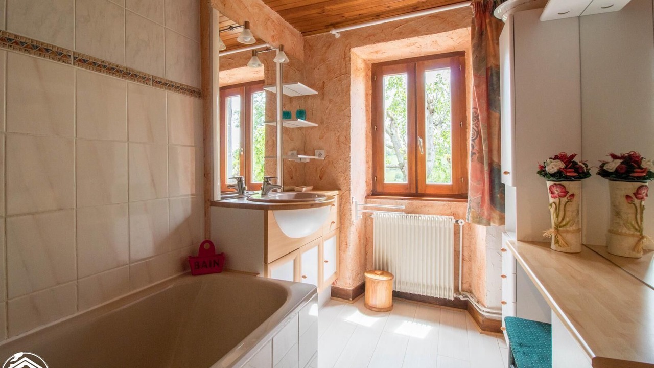 Photo of Bathroom in Saint-Nectaire