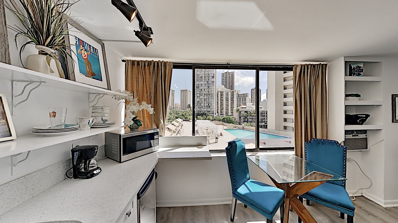 Photo of Others in McCully - Moiliili