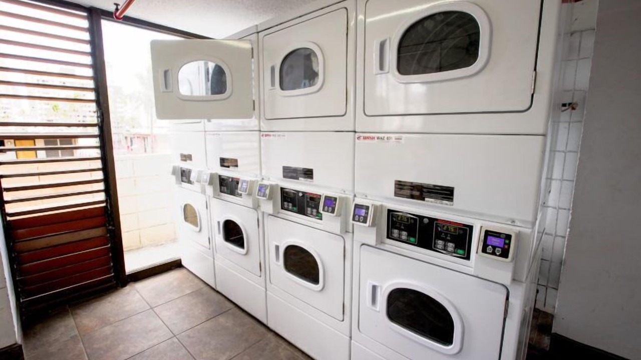 Photo of Others in McCully - Moiliili