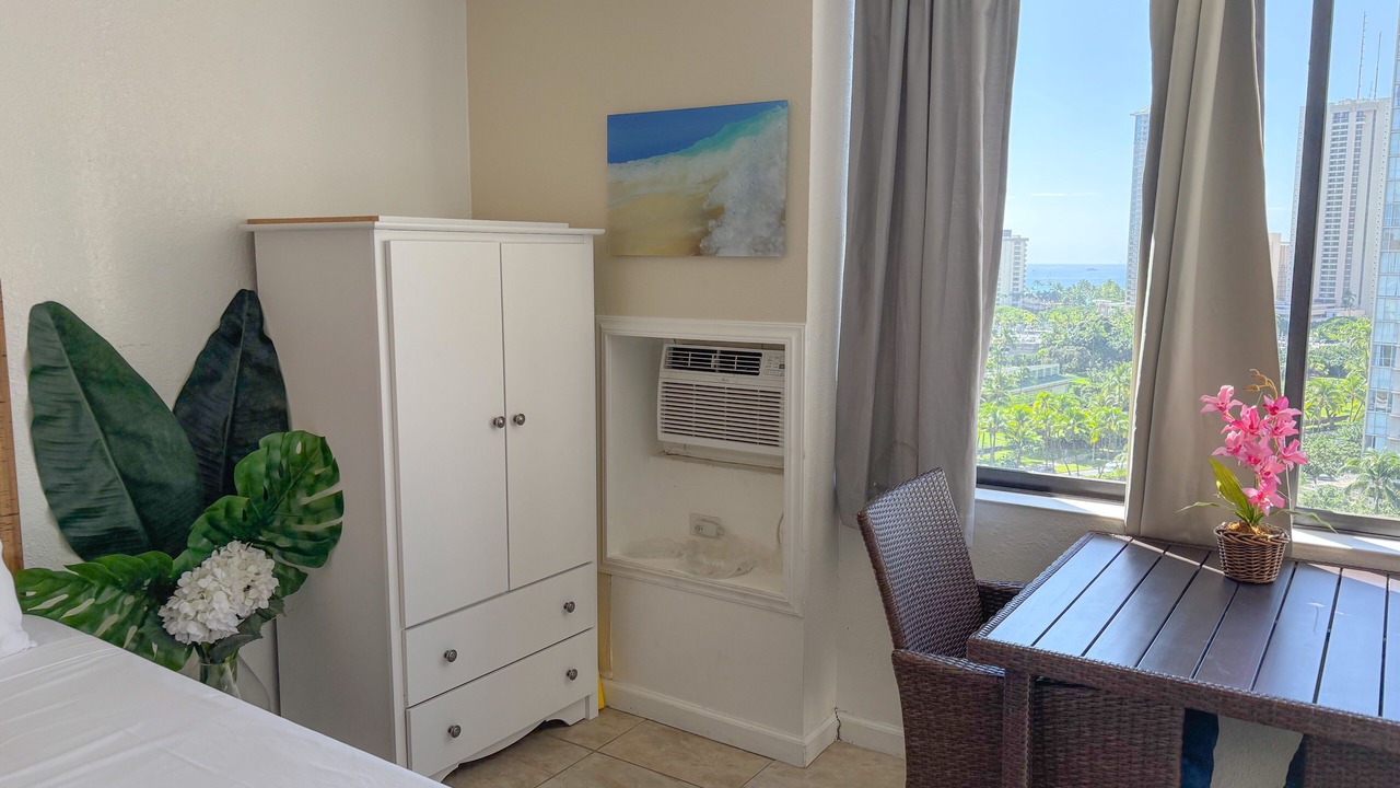 Photo of Bedroom in McCully - Moiliili