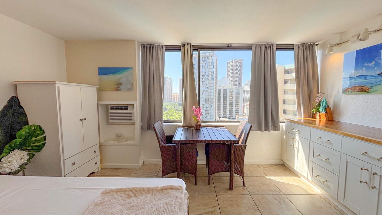 Photo of Bedroom in McCully - Moiliili