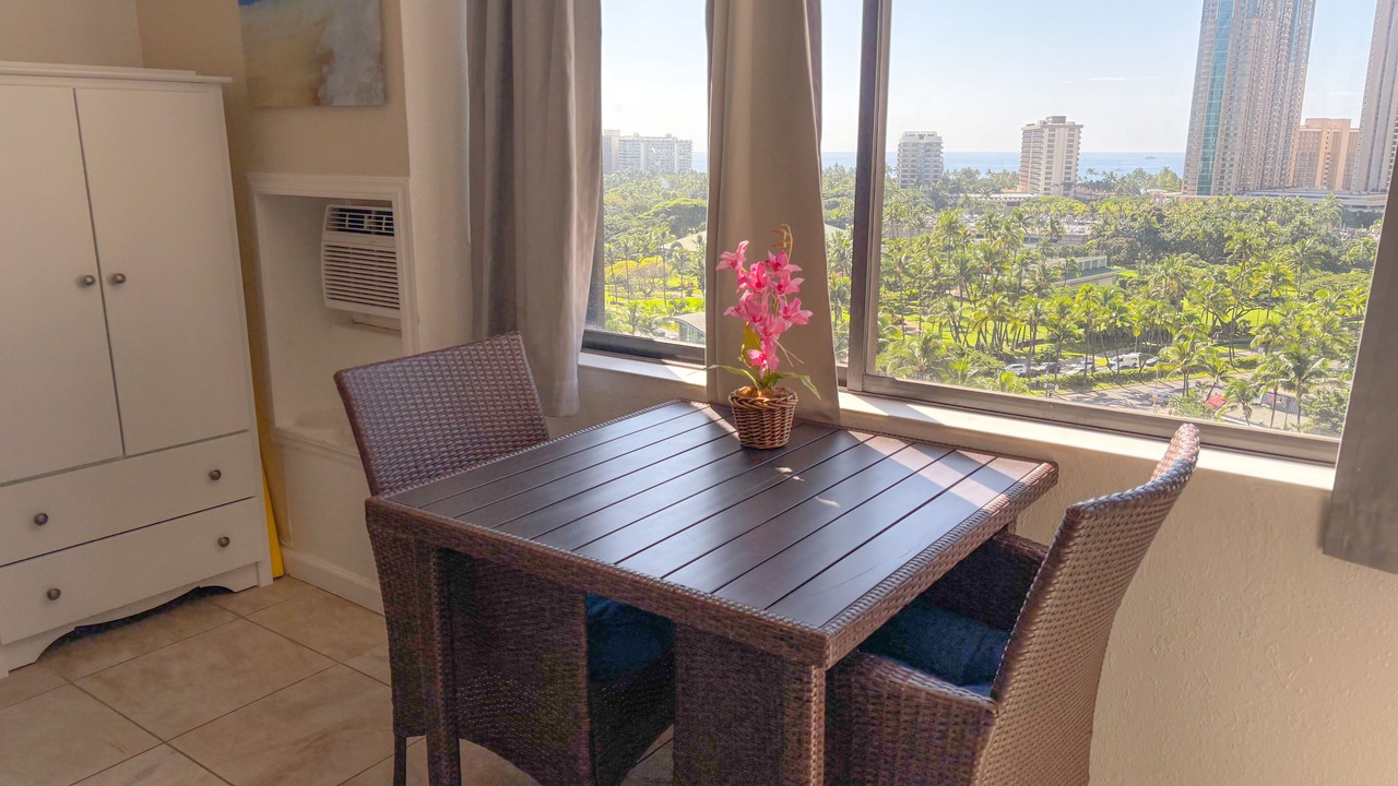 Photo of Others in McCully - Moiliili