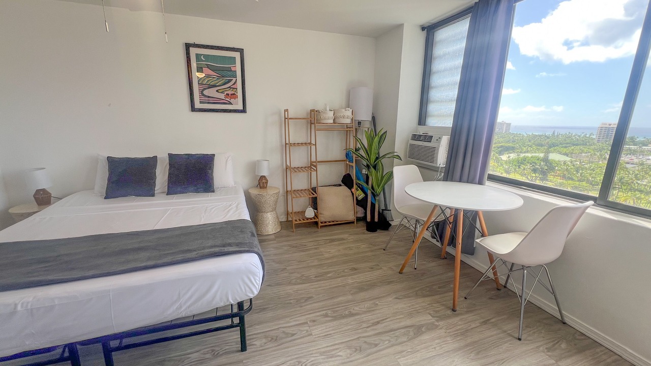 Photo of Bedroom in McCully - Moiliili