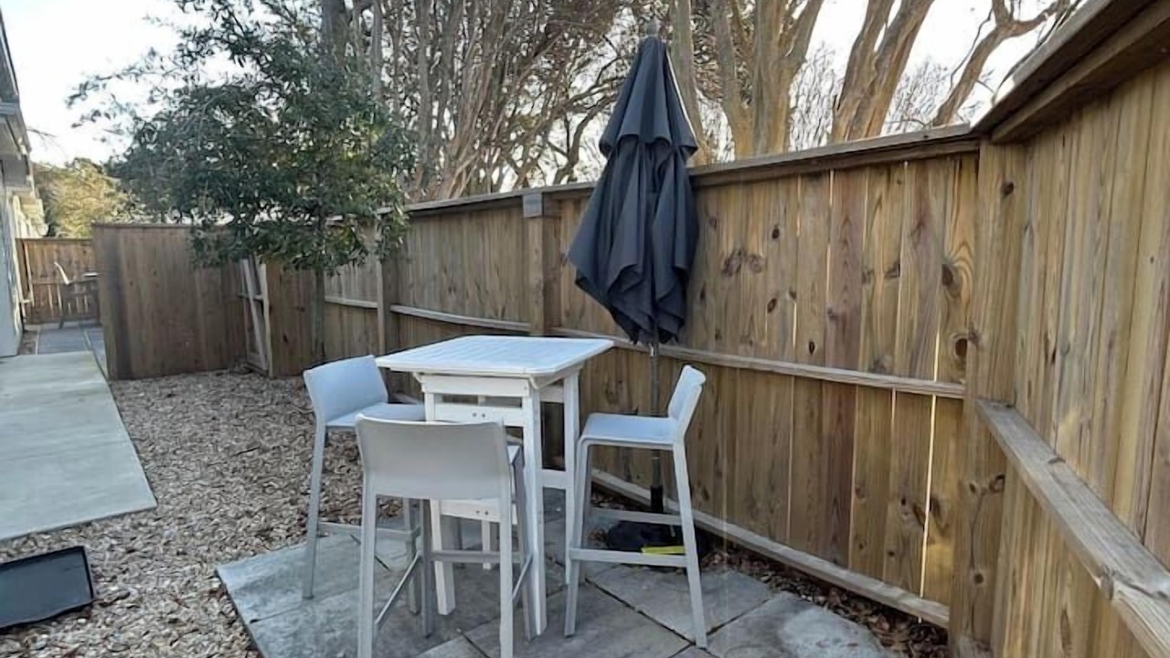 Photo of Outdoor in Corolla Light