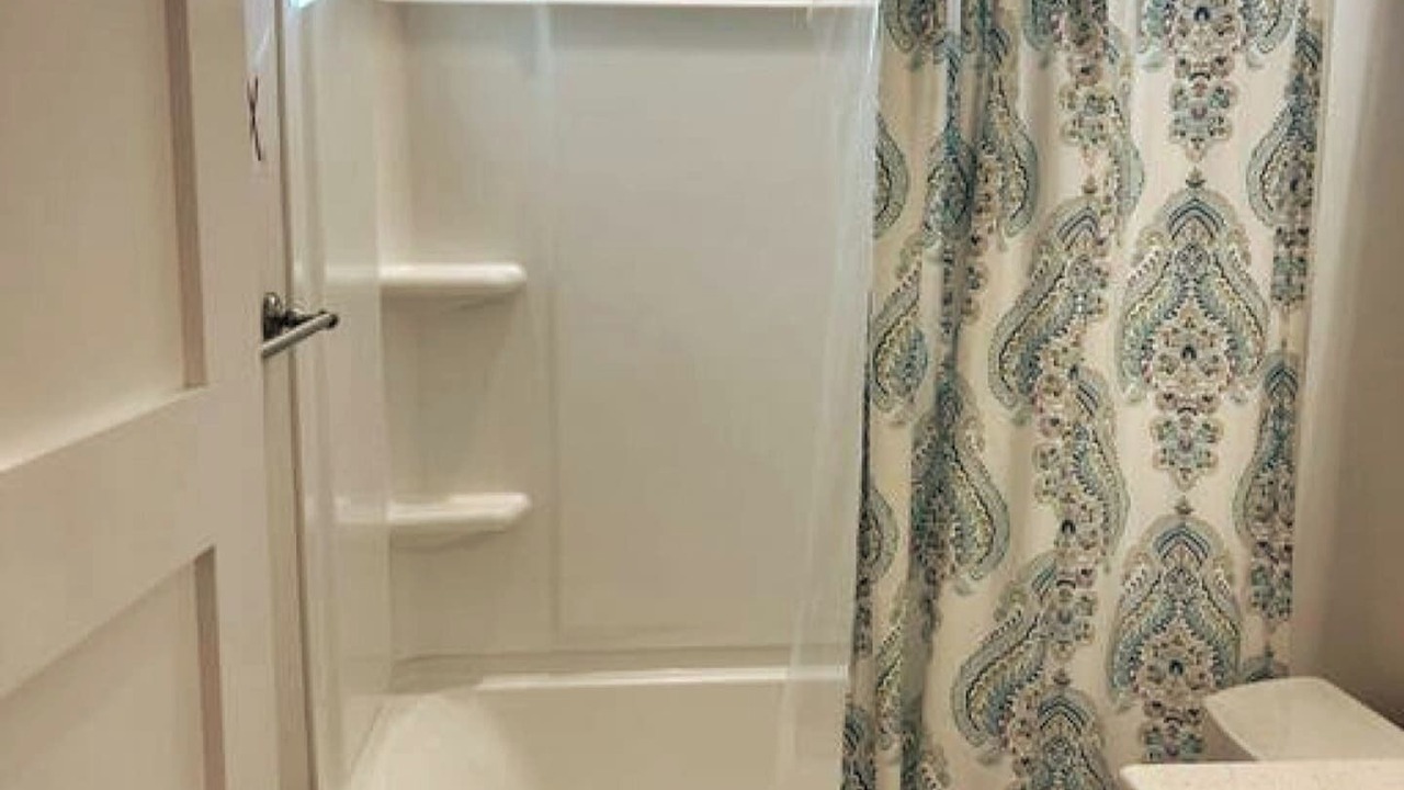 Photo of Bathroom in Corolla Light