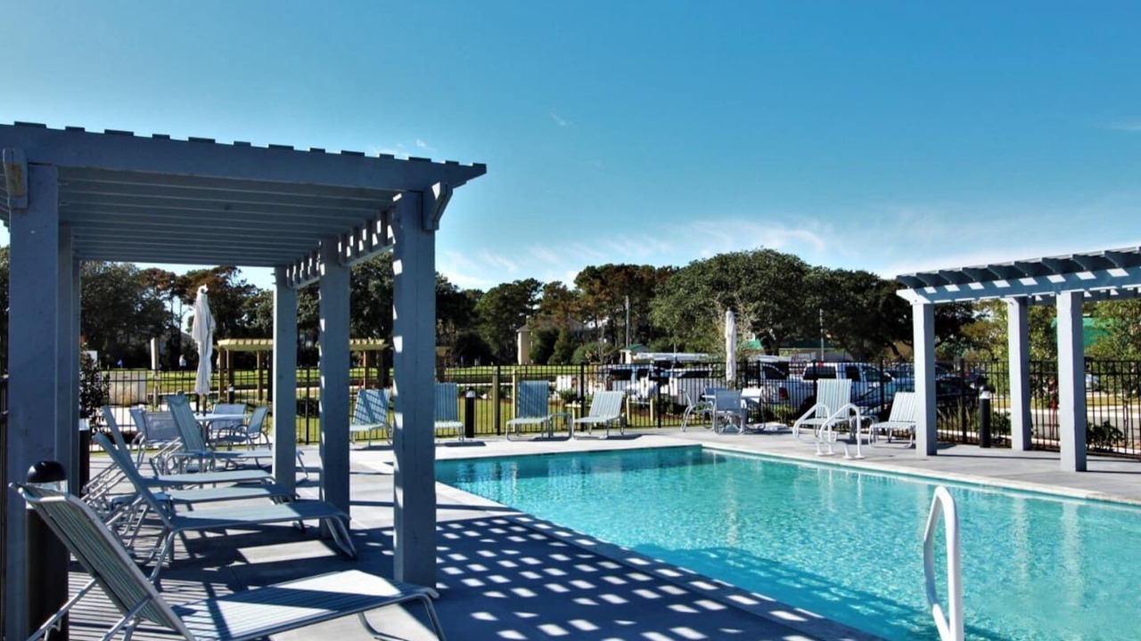 Photo of Outdoor in Corolla Light