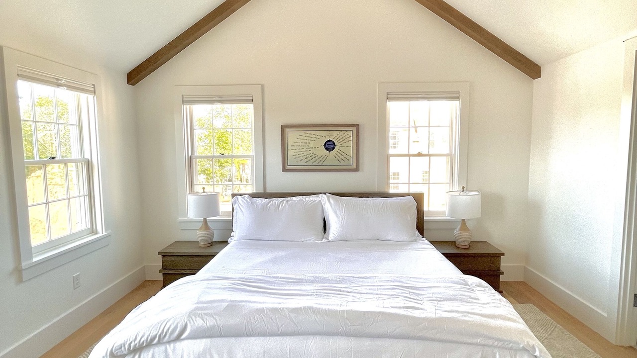 Photo of Others in Nantucket Town