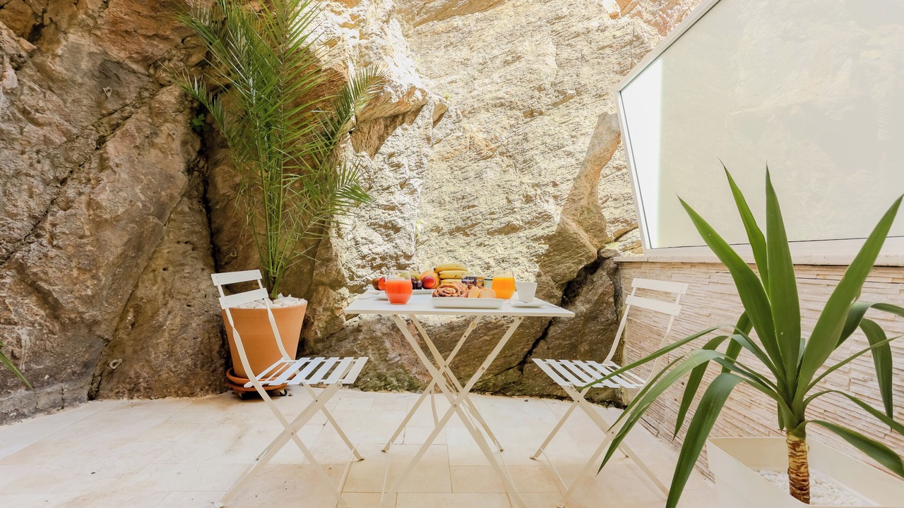 Photo of Patio Balcony in Le Suquet