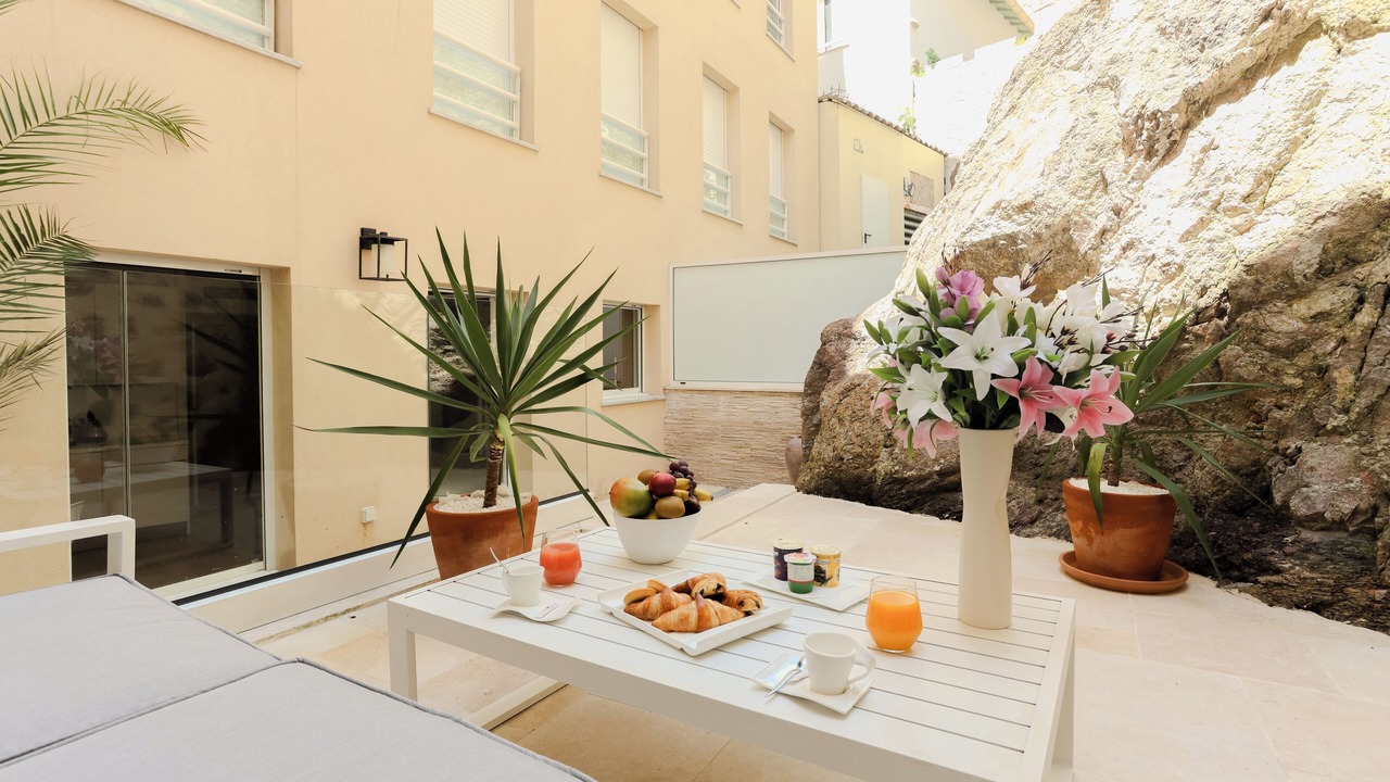 Photo of Patio Balcony in Le Suquet