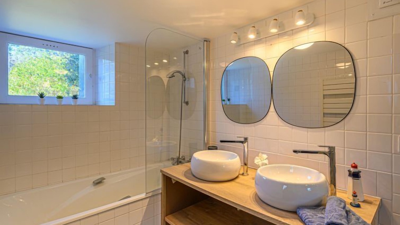 Photo of Bathroom in Bono
