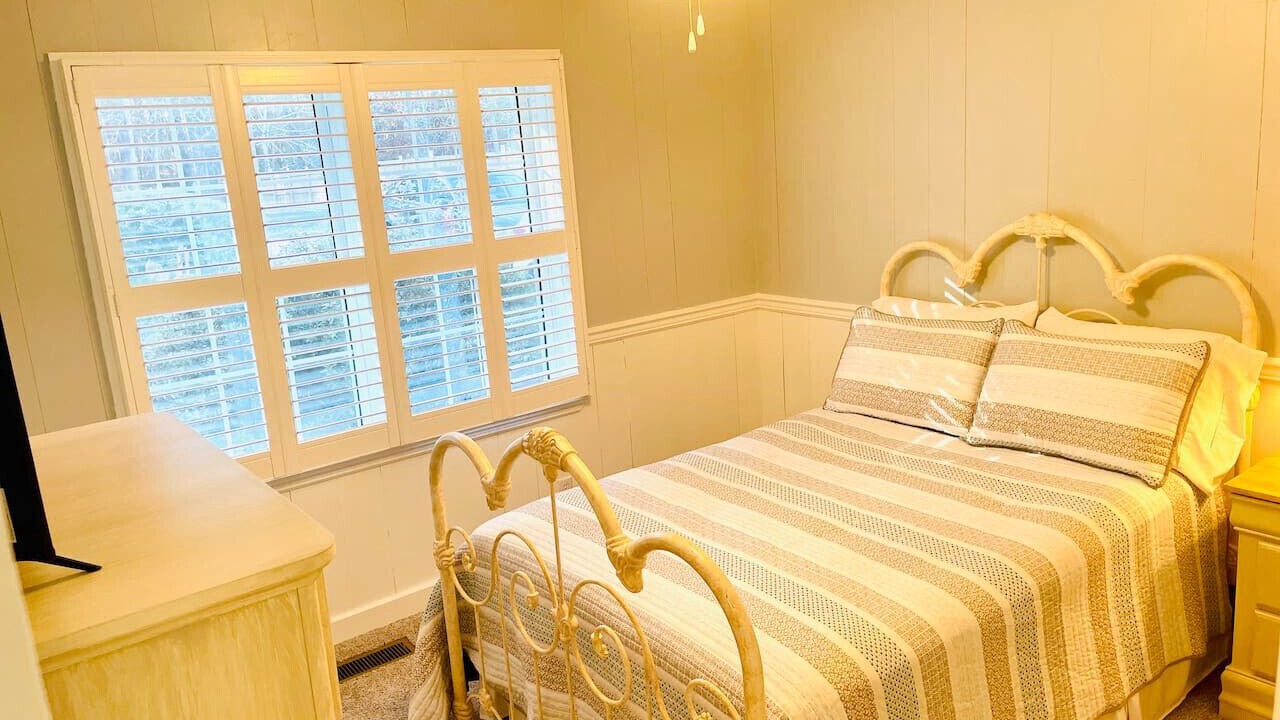 Photo of Bedroom in Centre