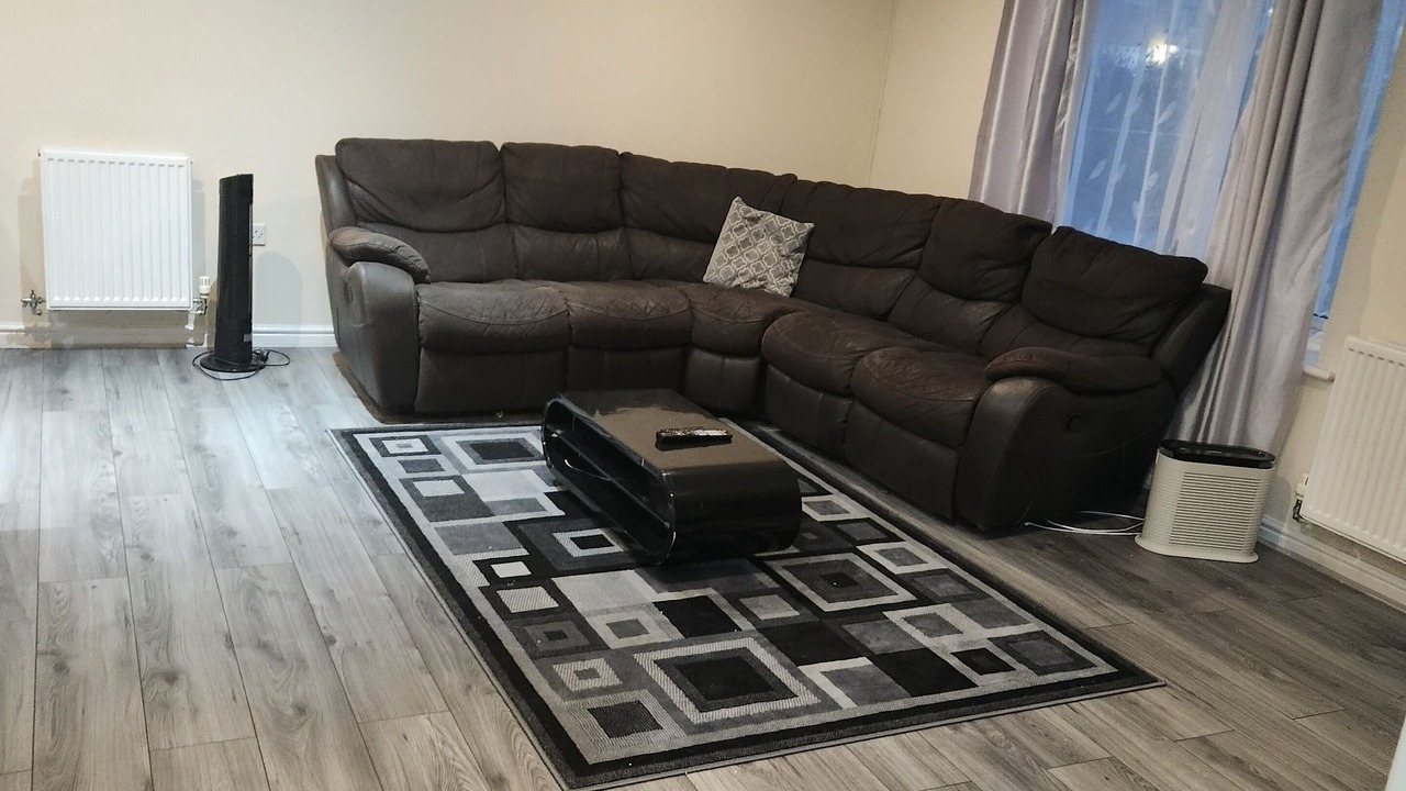 Photo of Livingroom in Aveley