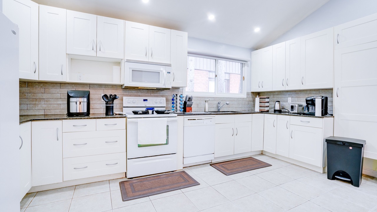Photo of Kitchen in Pickering