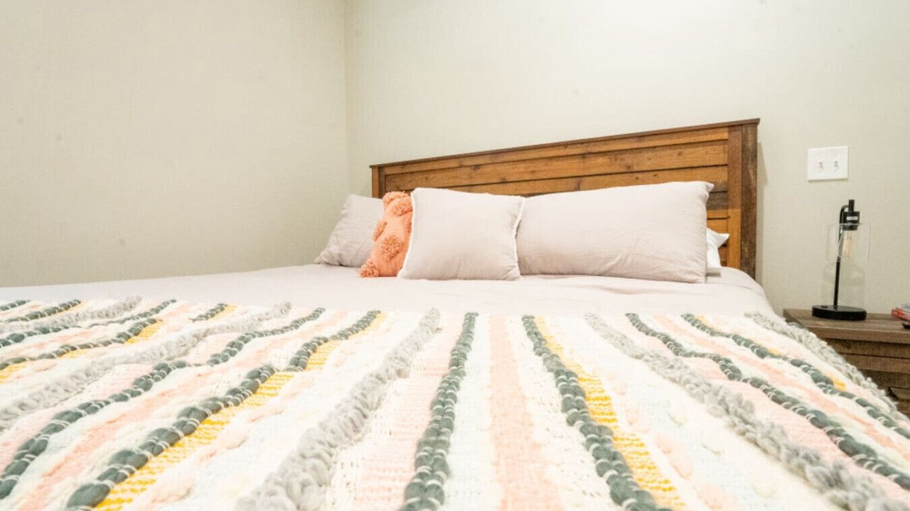 Photo of Bedroom in Cedar Bluff