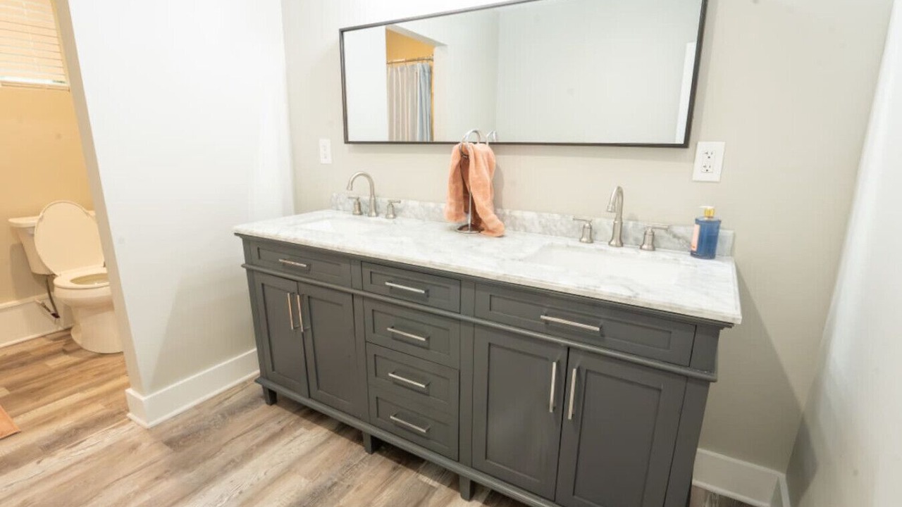 Photo of Bathroom in Cedar Bluff