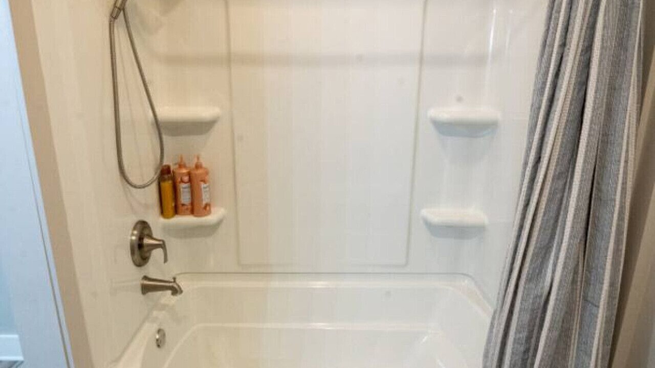 Photo of Bathroom in Cedar Bluff