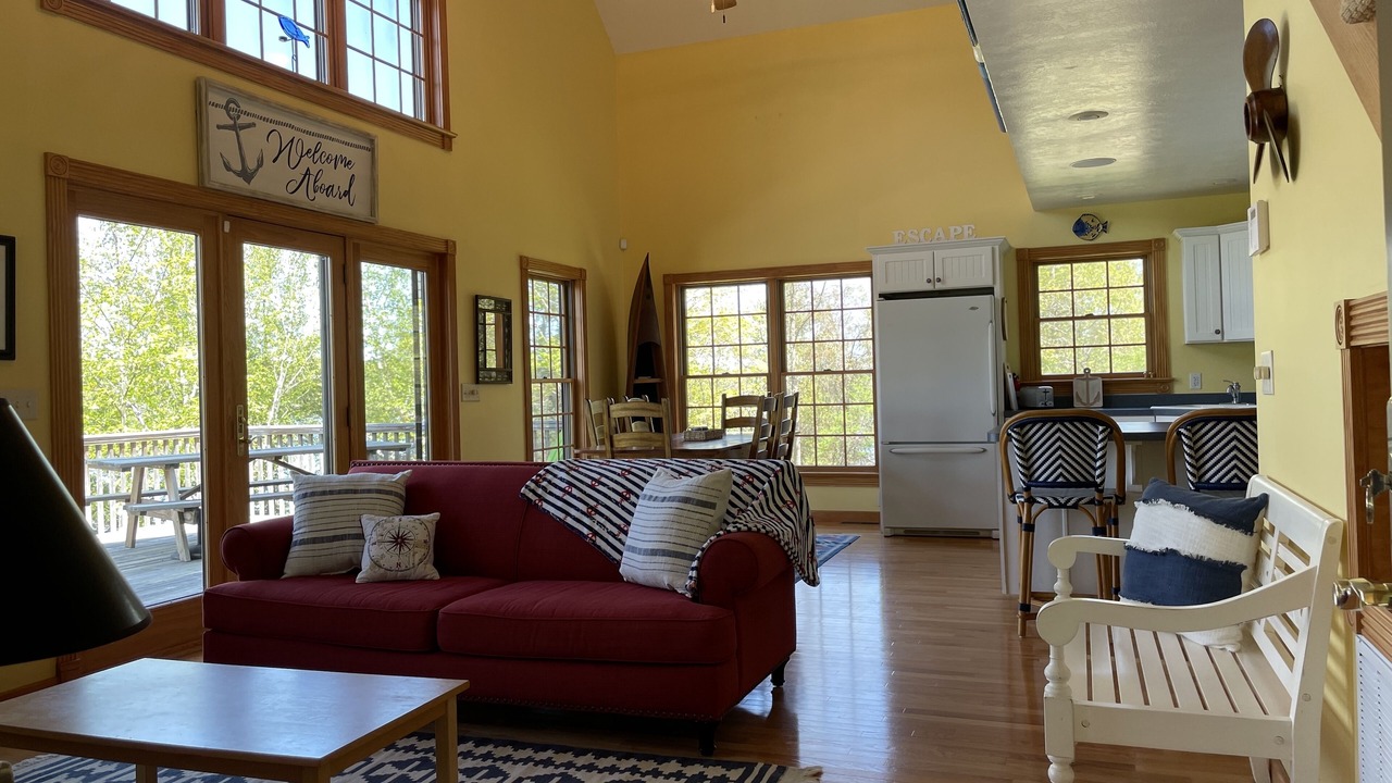 Photo of Livingroom in Wellesley Island