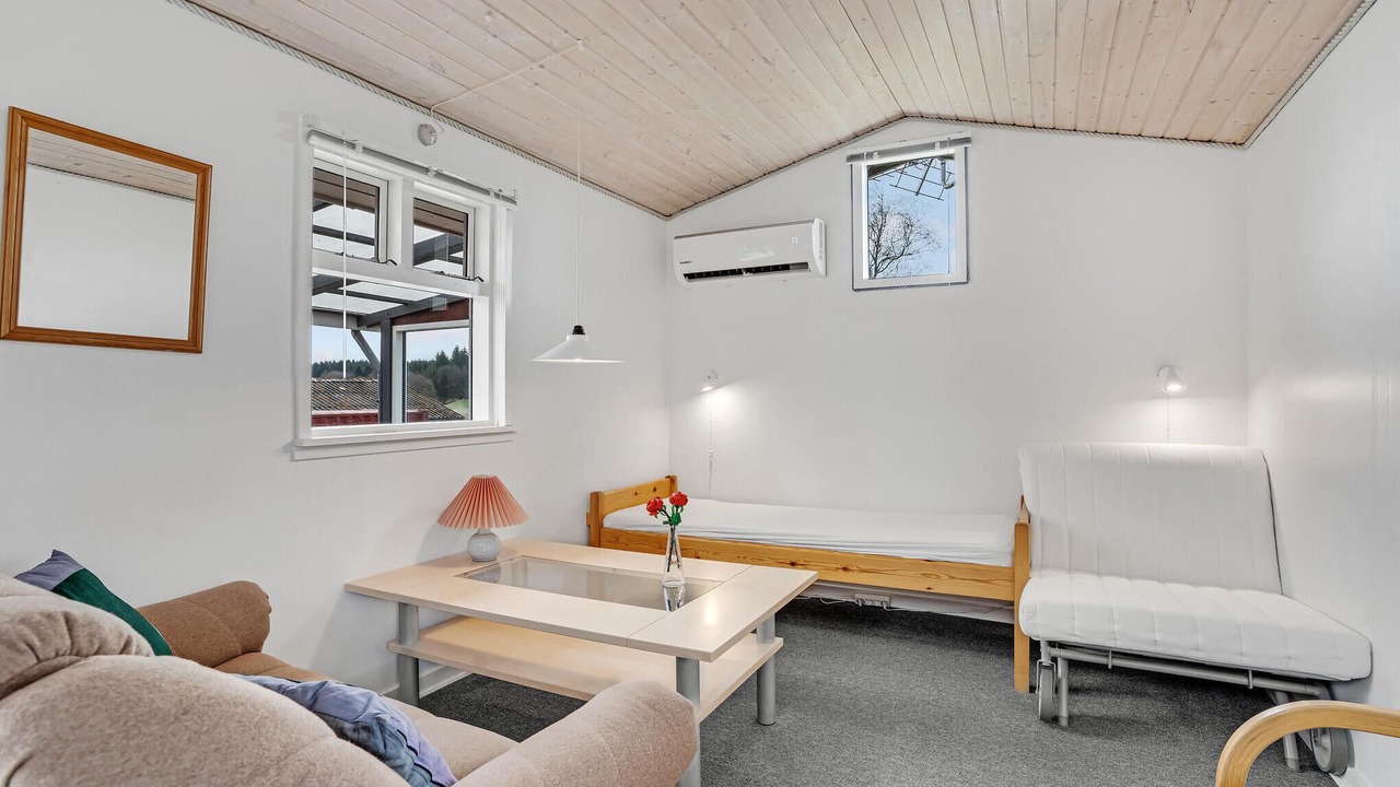 Photo of Bedroom in Give