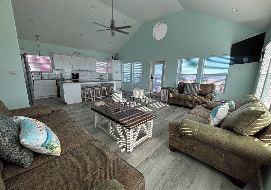 Photo of Livingroom in Gilchrist