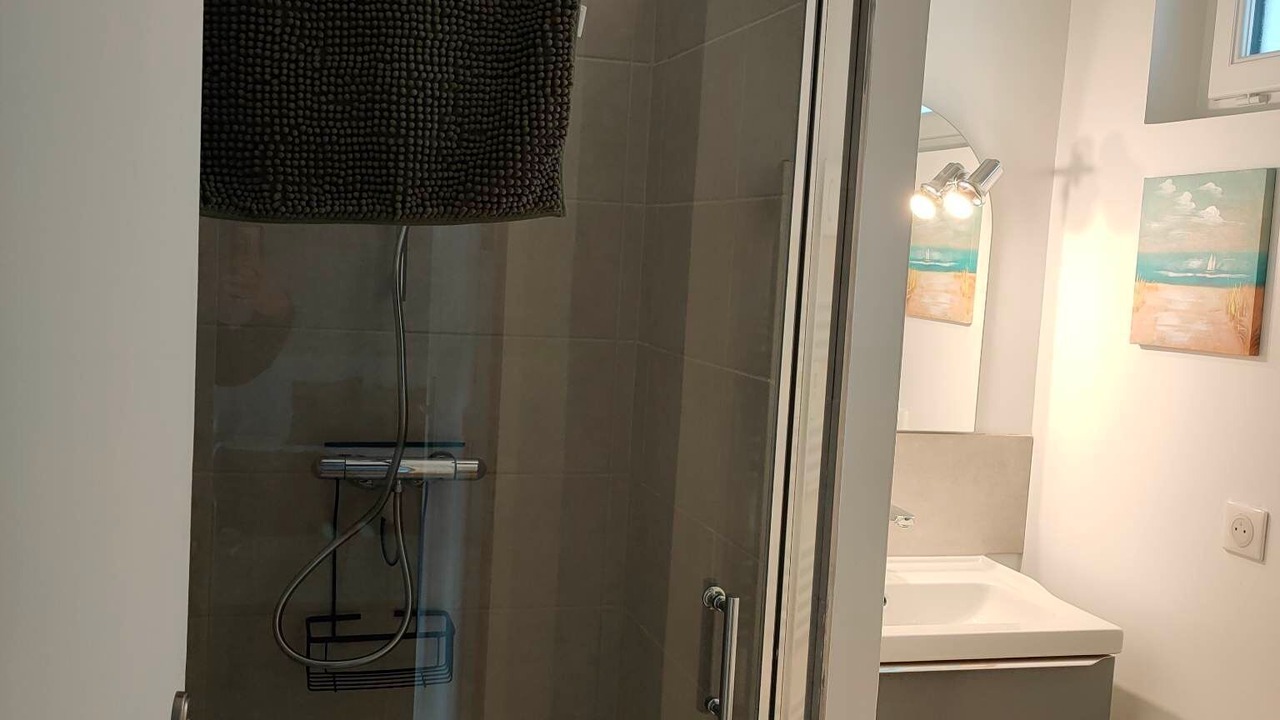 Photo of Bathroom in Fontaine-le-Dun