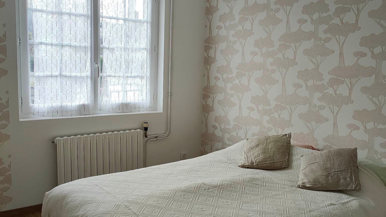Photo of Bedroom in Fontaine-le-Dun