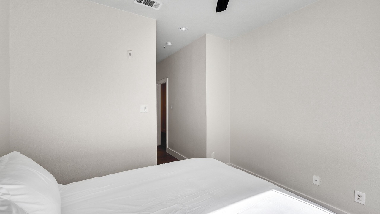 Photo of Bedroom in South Dallas - Fair Park