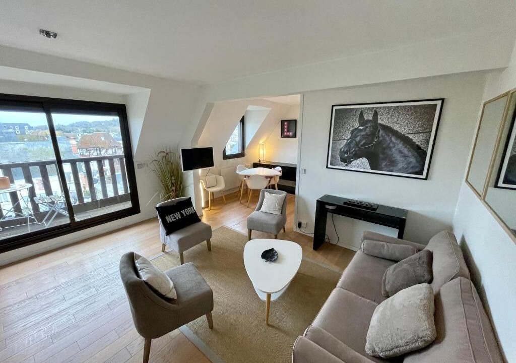 Photo of Livingroom in Deauville City Centre