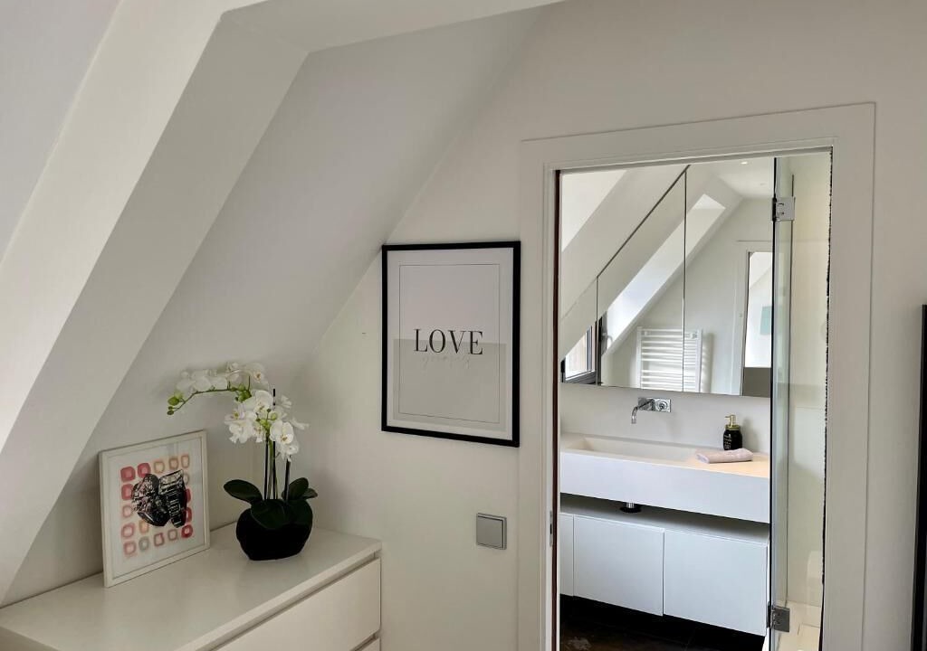 Photo of Bathroom in Deauville City Centre