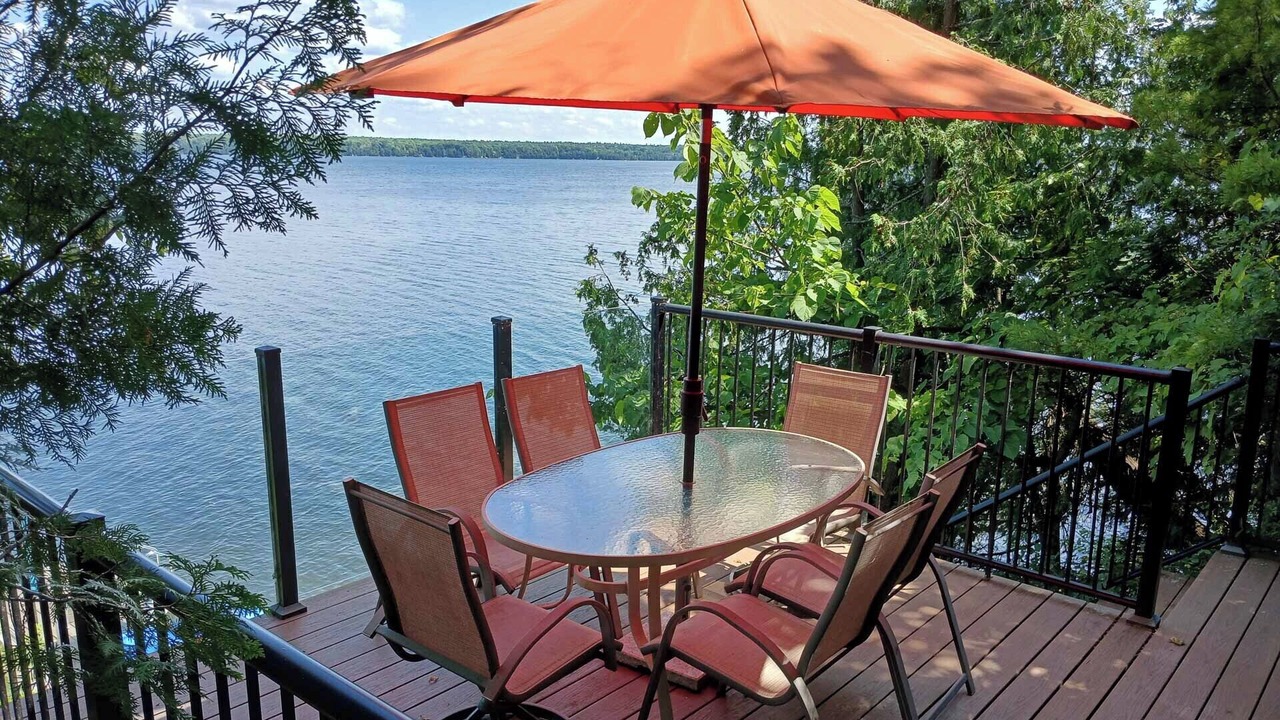 Photo of Outdoor in Head Lake