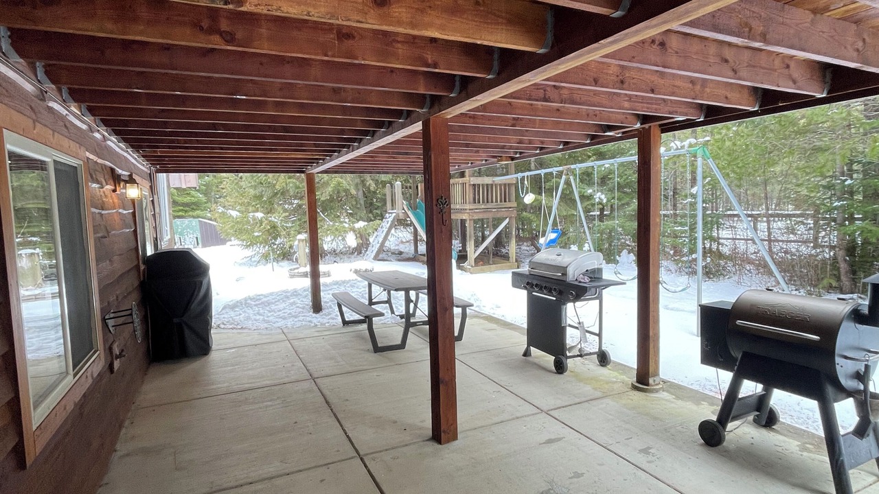 Photo of Patio Balcony in Priest River