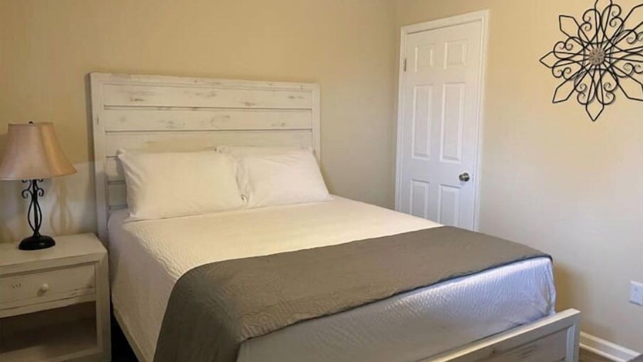 Photo of Bedroom in New Roads