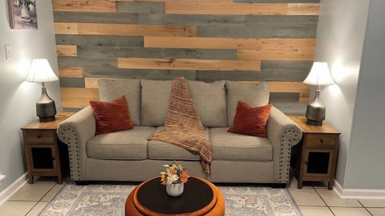 Photo of Livingroom in New Roads