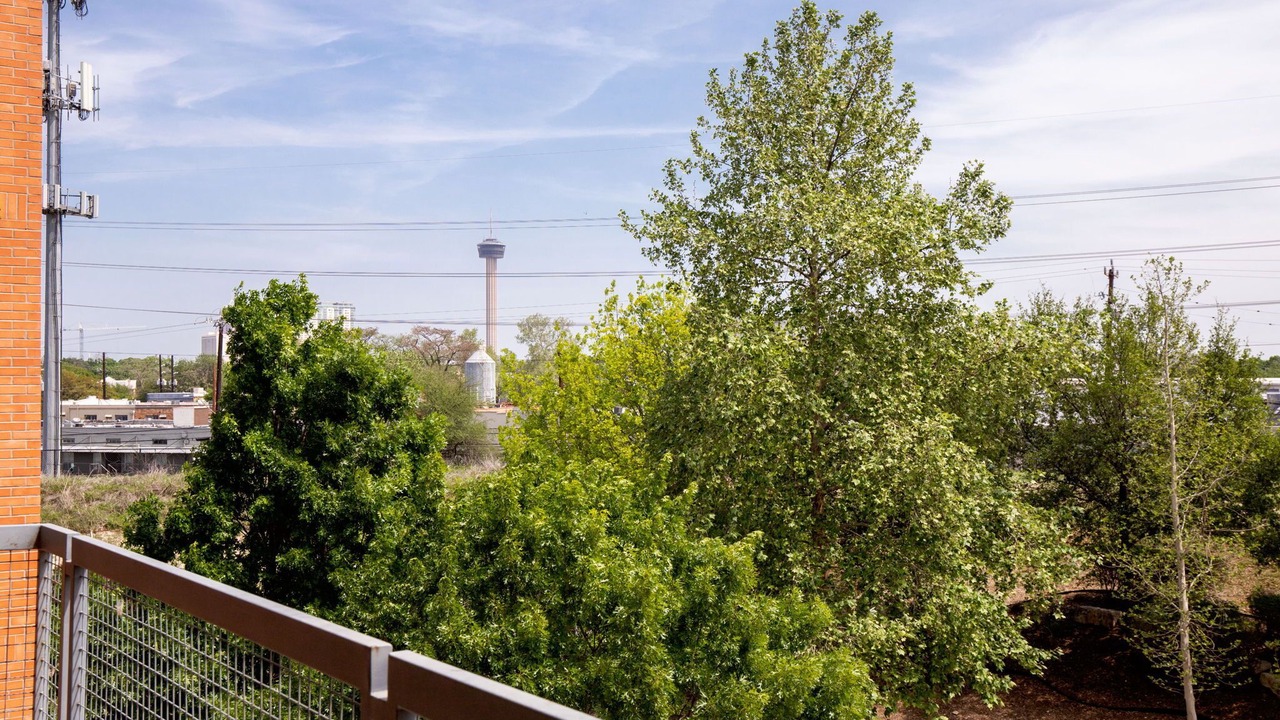 Photo of Outdoor in Arsenal