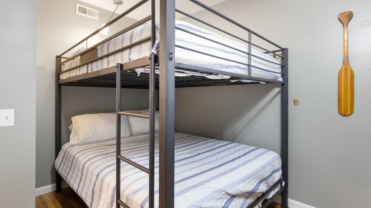 Photo of Bedroom in Osage Beach