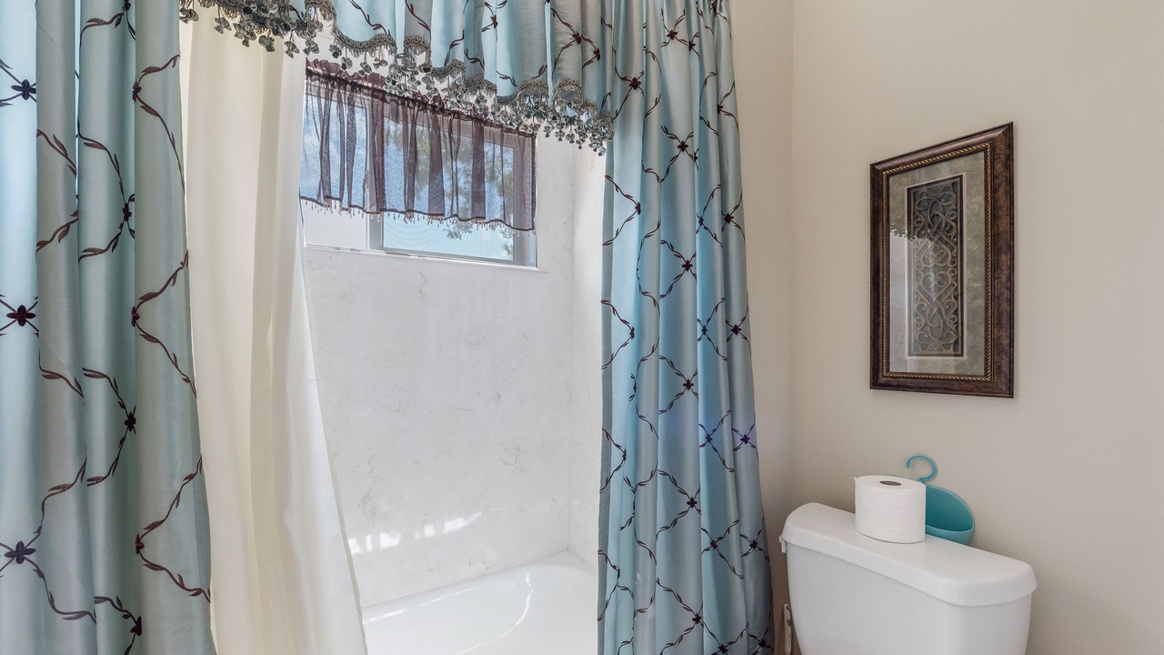 Photo of Bathroom in Clodine