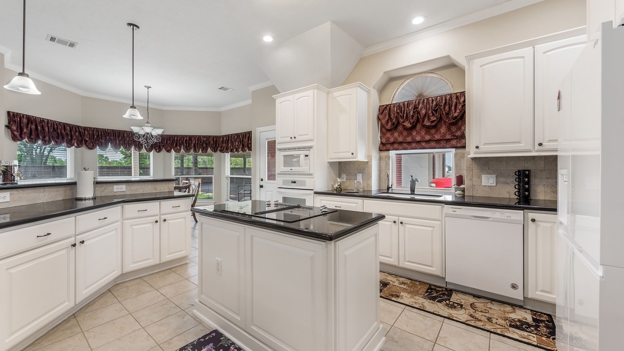 Photo of Kitchen in Clodine