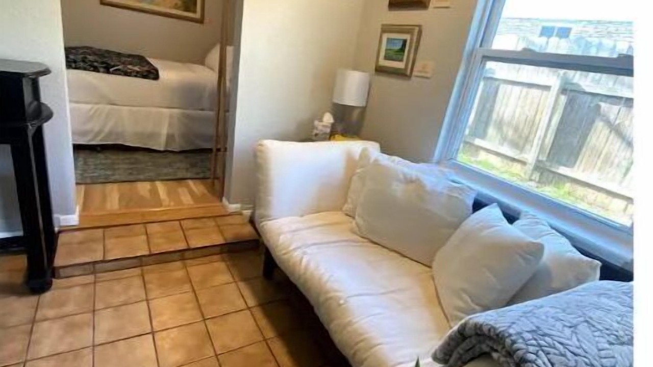 Photo of Bedroom in South Manchaca