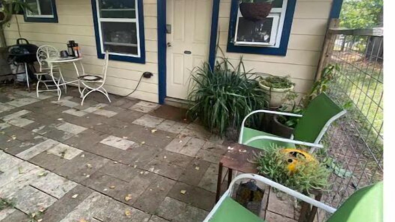 Photo of Patio Balcony in South Manchaca