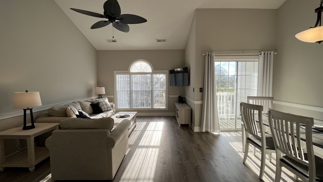 Photo of Livingroom in Central Myrtle Beach