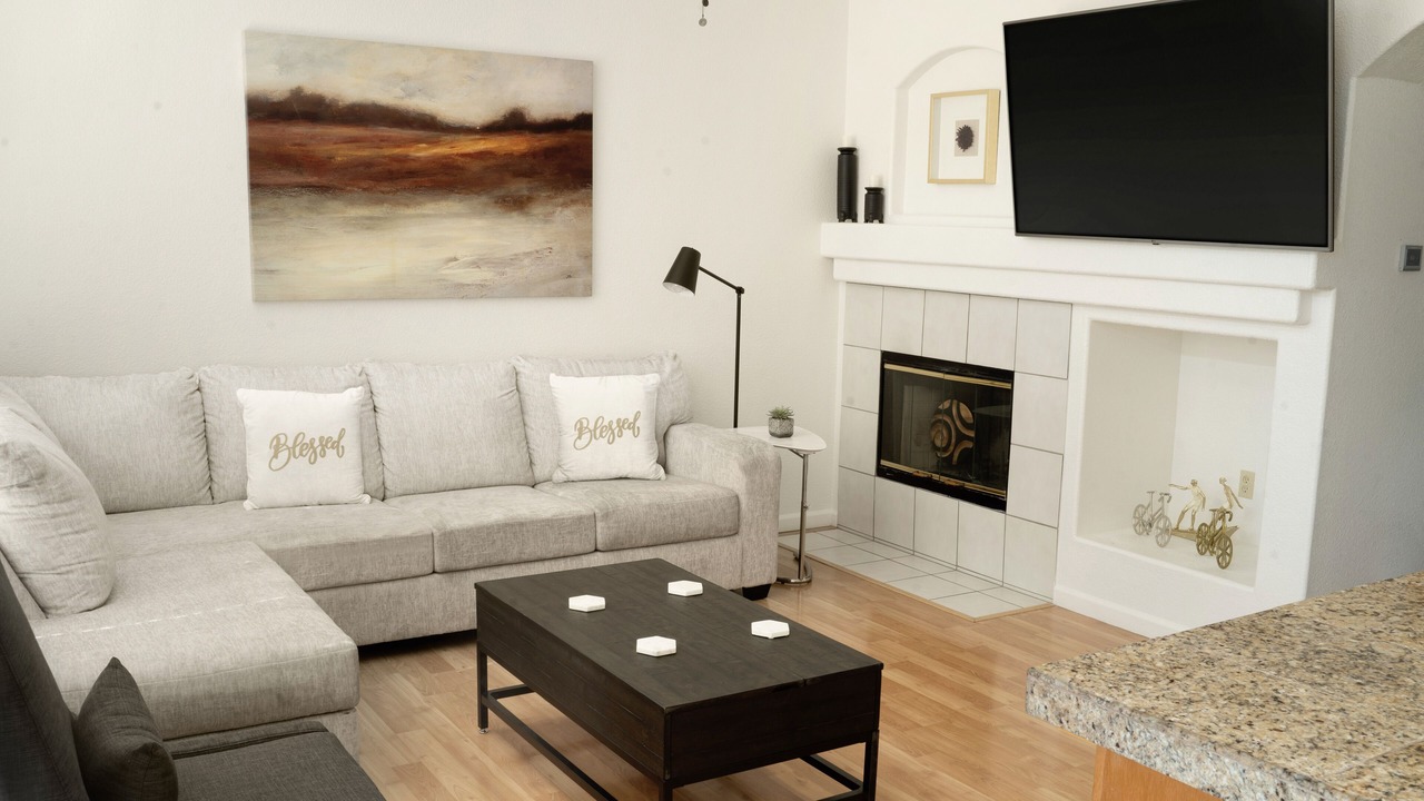 Photo of Livingroom in Roseville