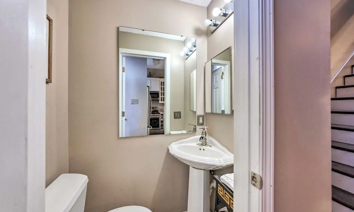 Photo of Bathroom in The Gate