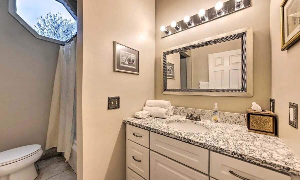 Photo of Bathroom in The Gate