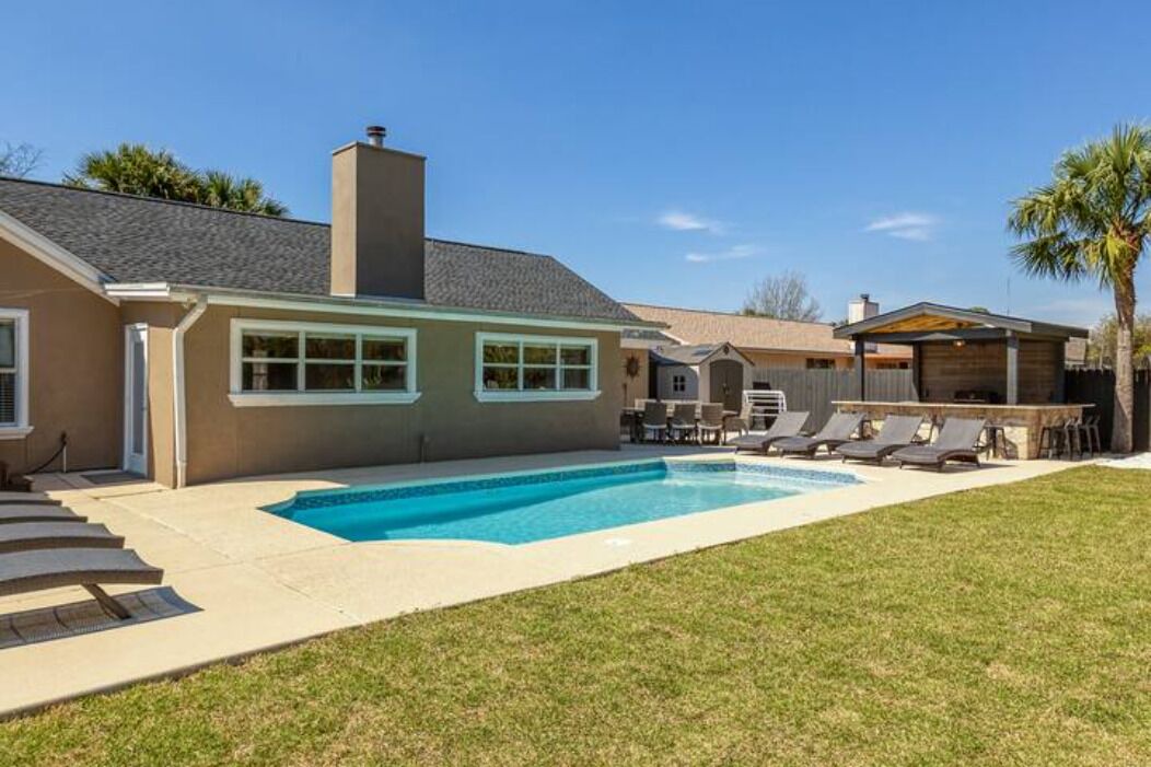 Photo of Outdoor in Thomas Drive
