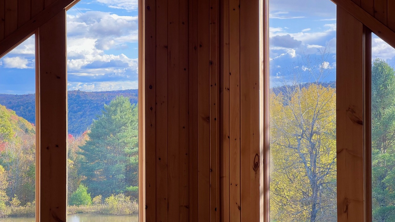 Photo of Bedroom in Long Eddy