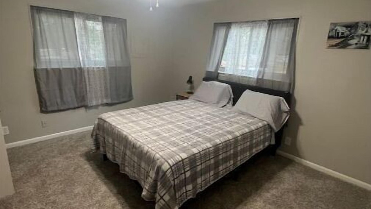Photo of Bedroom in Montgomery